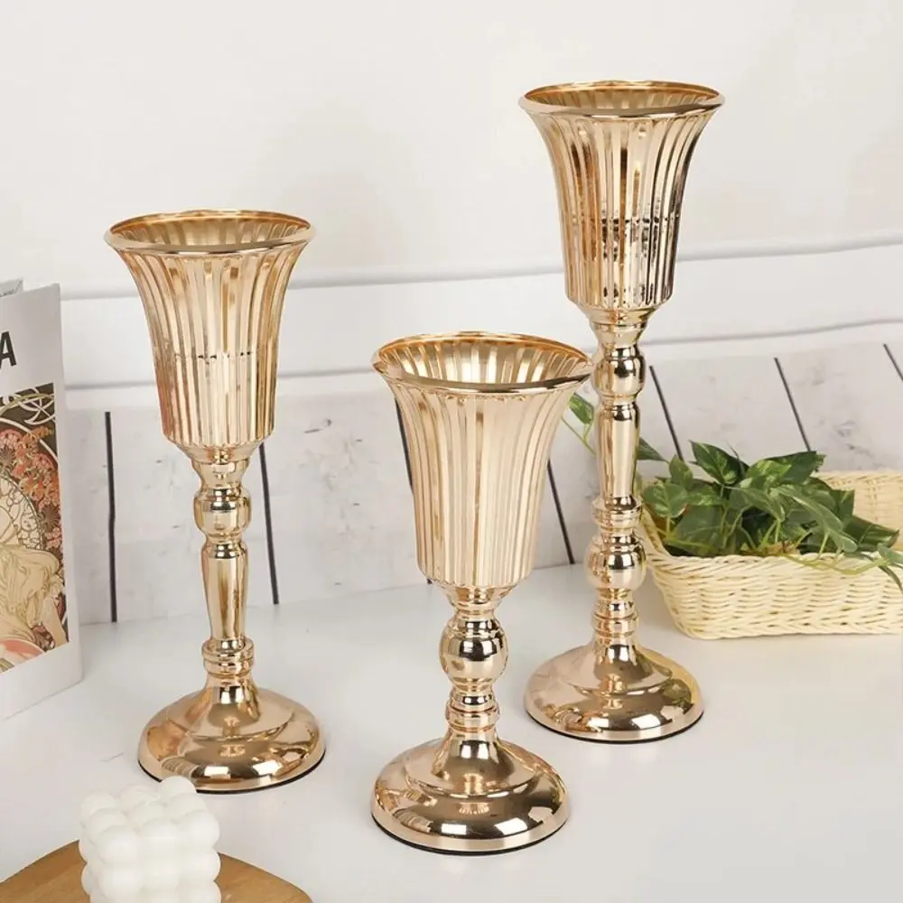 Wrought Iron Gold Iron Vase Anti-fall FIower Art Wedding Photo Props Golden Simulated Flower Holders Wedding Arrangement