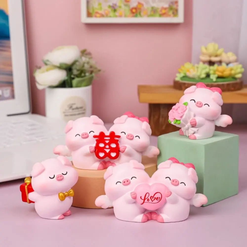 Crafts Resin Couple Piggy Ornament Cute Cartoon Pig Statue Creative Lovely Animal Sculpture Home