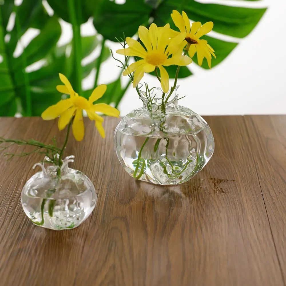 Creative Red Pomegranate Glass Vase Pomegranate Transparent Hydroponic Flower Vase Hammer Pattern Handmade Fruit Vase Desktop