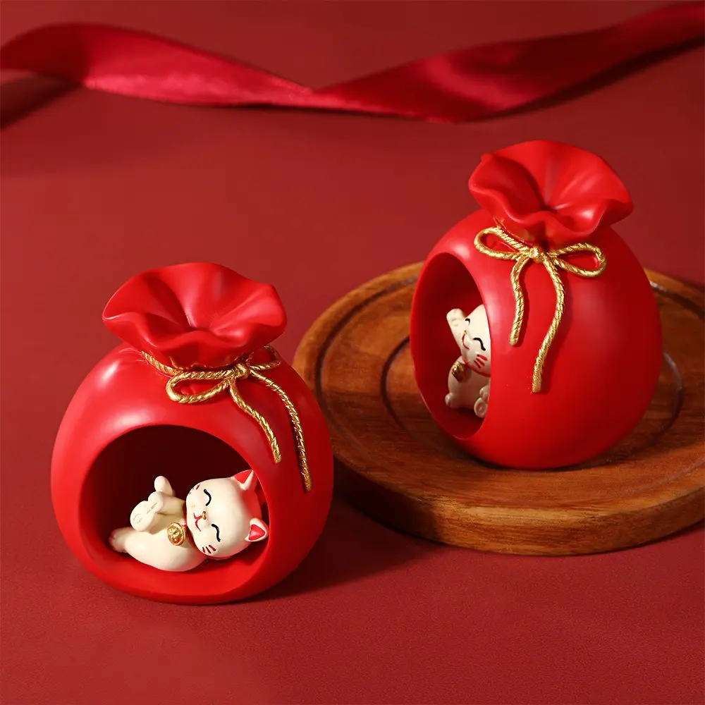 Exquisite Creative Maneki-neko Ornaments Chinese Style Red Good Luck Ornament Cute Resin Crafts New Year Decoration Home Decor