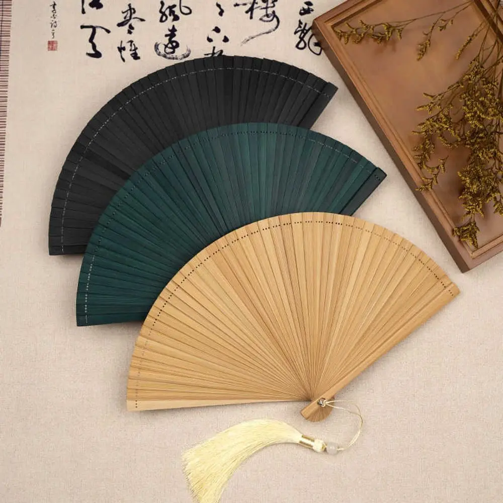 Chinese Style Solid Color Bamboo Fan Exquisite Portable Tassel Folding Fan with Random Tassel Retro Kimono Fan Lady Dance Props