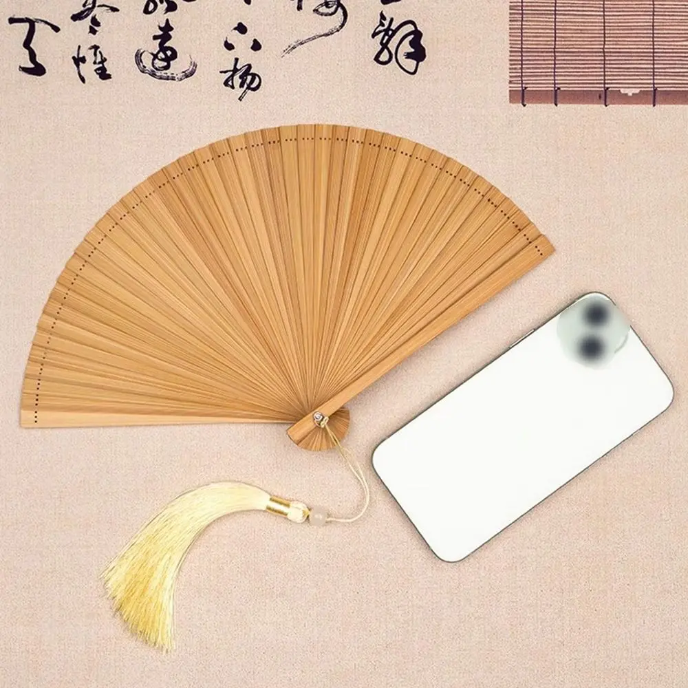 Chinese Style Solid Color Bamboo Fan Exquisite Portable Tassel Folding Fan with Random Tassel Retro Kimono Fan Lady Dance Props
