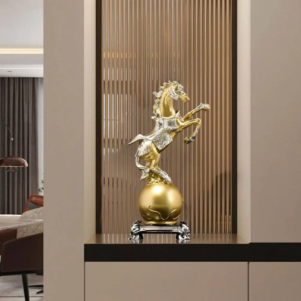 Desktop Ornament Art Horse Ornament Modern Creative Animal Sculpture Handicraft Horse Statue TV Cabinet