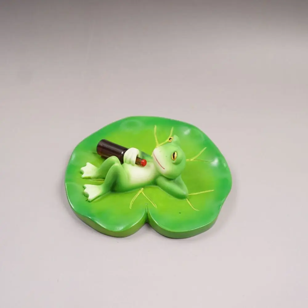 Creative Resin Frog Garden Statues Cute Relaxing Miniature Frogs Sculpture Waterproof Lotus Leaf Fake Animal Decorations Yard