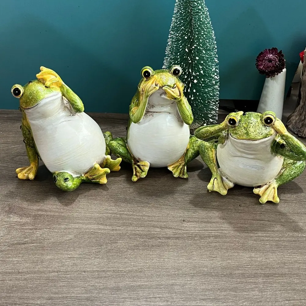 Funny Cartoon Small Frogs Figurines Green Cute Mini Frog Ornament Resin Crafts Handicraft Animal Statue Countryside