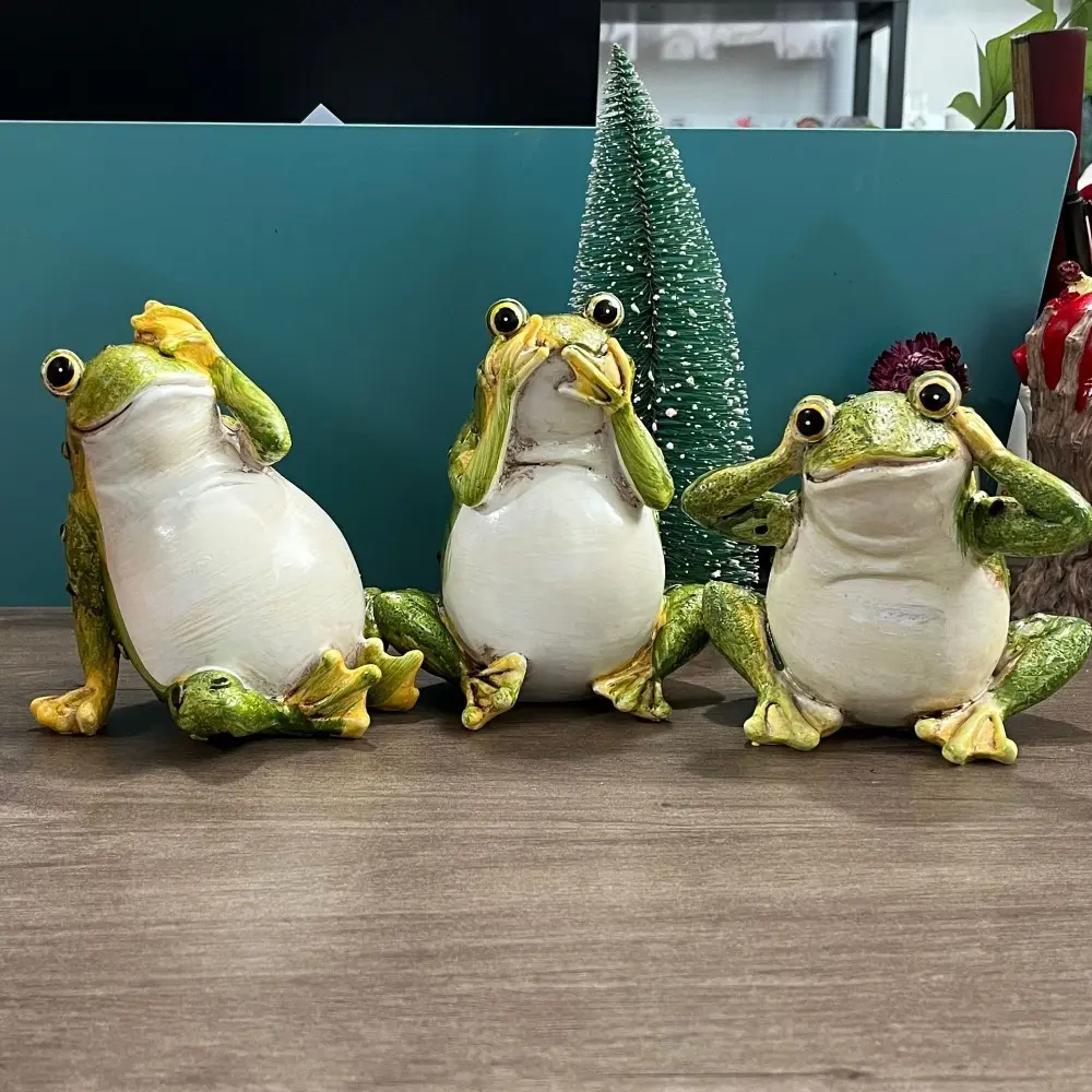 Funny Cartoon Small Frogs Figurines Green Cute Mini Frog Ornament Resin Crafts Handicraft Animal Statue Countryside