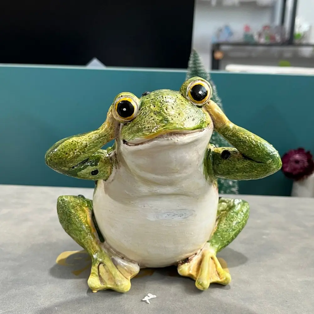 Funny Cartoon Small Frogs Figurines Green Cute Mini Frog Ornament Resin Crafts Handicraft Animal Statue Countryside