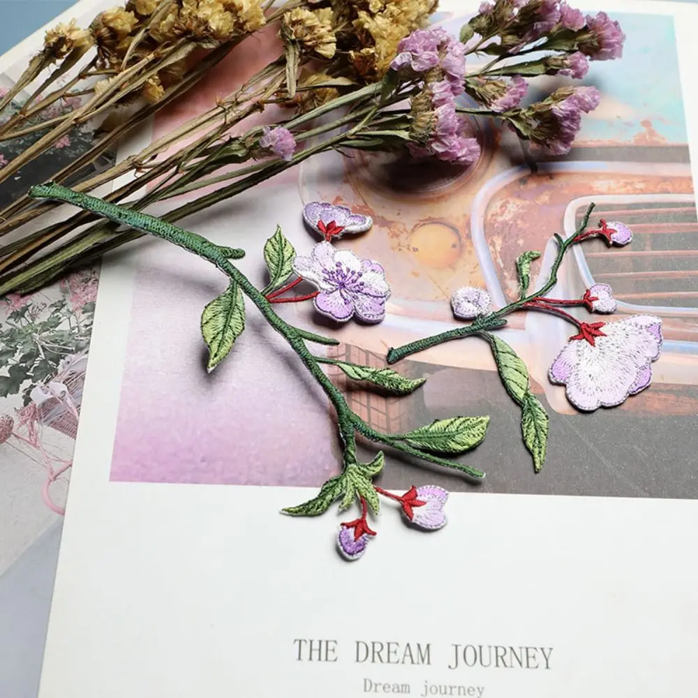 Iron on Begonia Flower Embroidery Patches DIY Crafts Handmade Clothes Appliques Chinese Style Exquisite Clothes Sticker Sewing