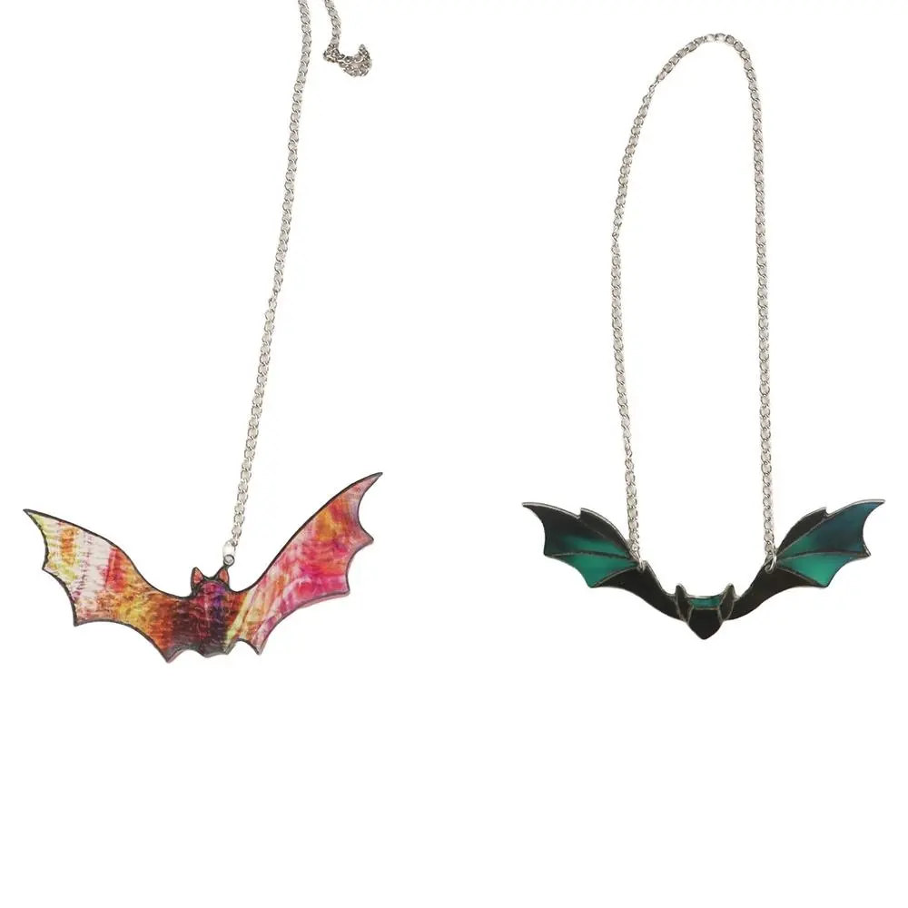 Funny Stained Halloween Bat Pendant Bat Shaped Wall Art Wall Hanging Bat With Chain ​ Gothic Bat Ornaments Scenes ​