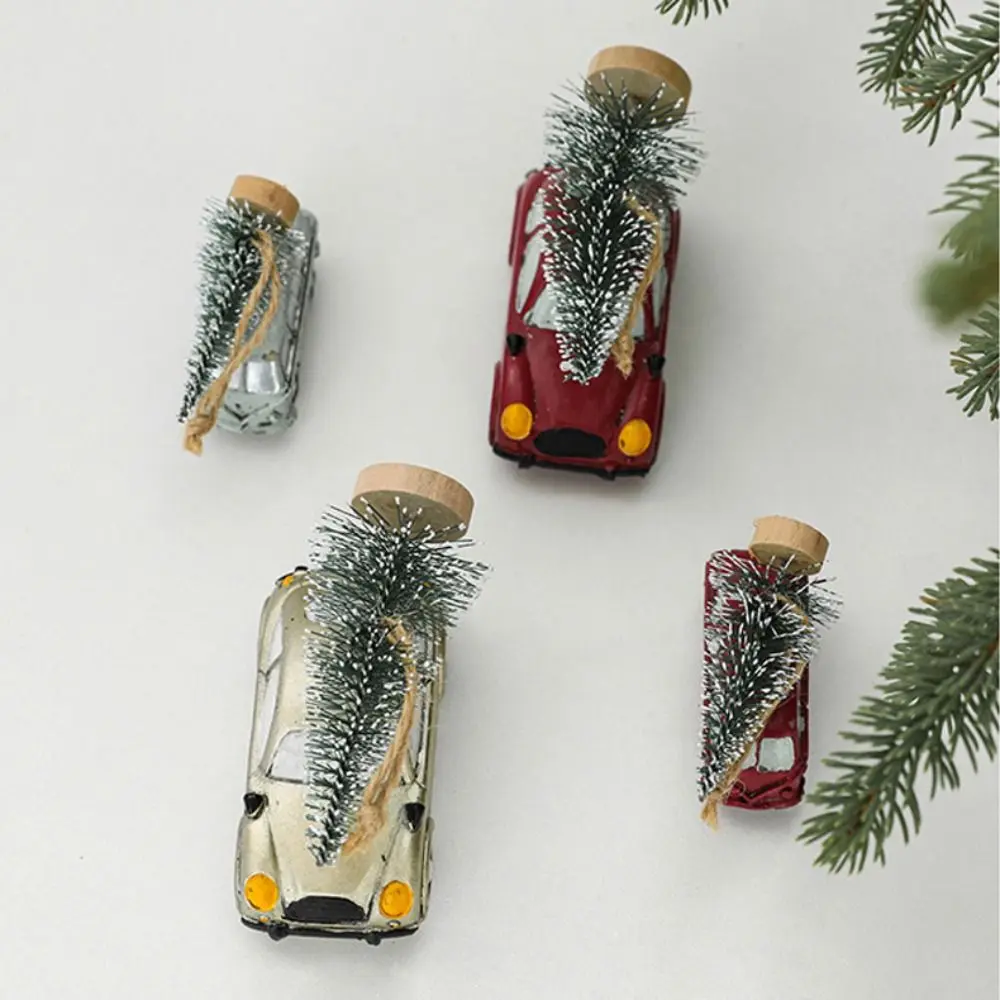 Gifts Hanging Christmas Car Model Pendant Resin Christmas Tree Desktop Ornament Figure Painted Car Miniature Xmas Decoration