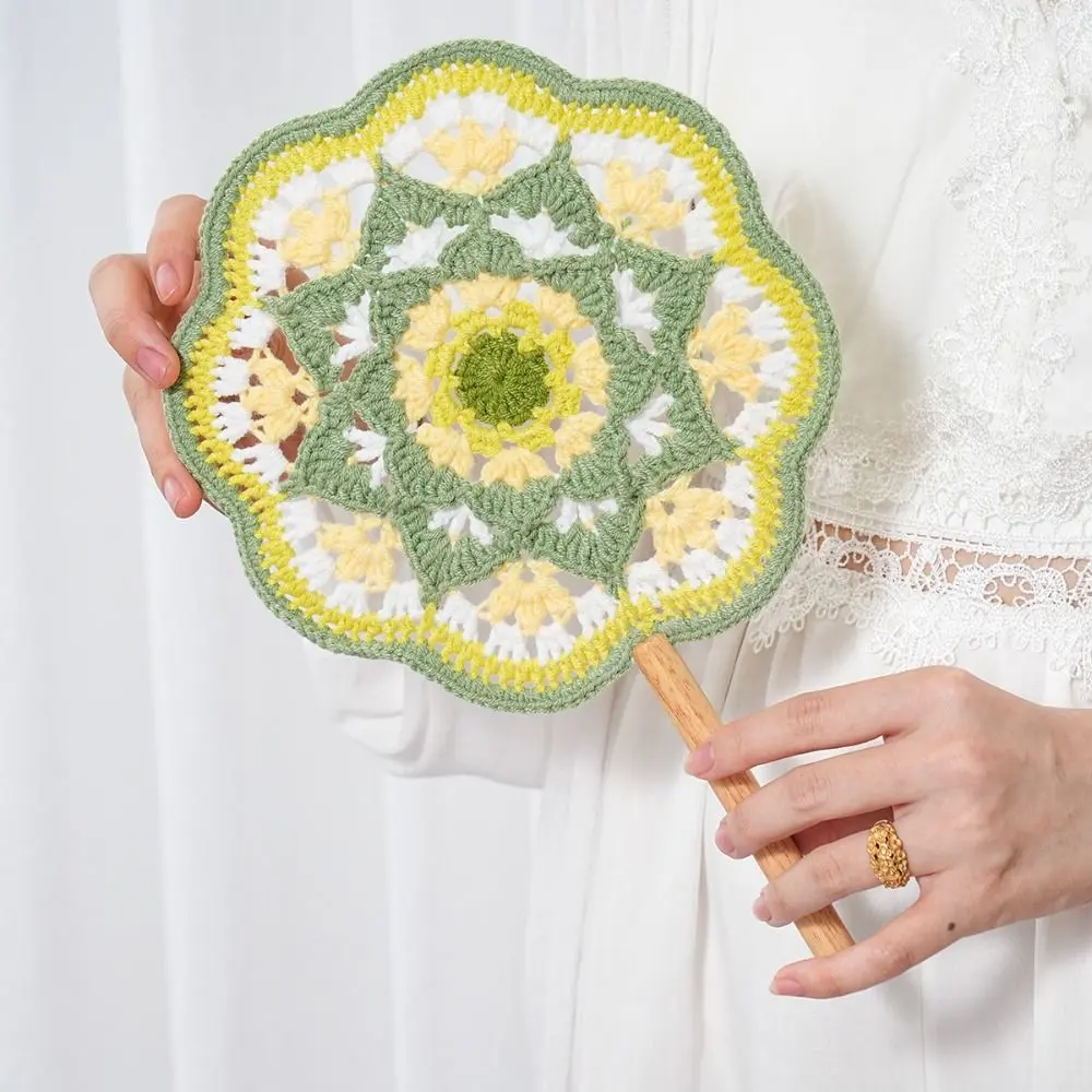 Chinese Style Yarn Crocheted Antique Style Fan Classical Vintage Hand Cranked Fan Portable Handmade Decorative Craft Fan Summer