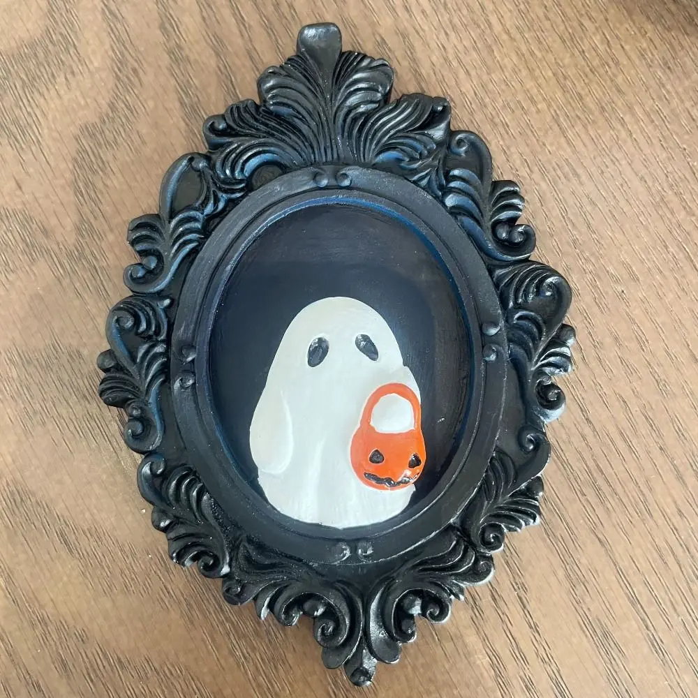 Resin Halloween Gothic Statue Halloween Themed Wall Mounted Ghost Wall Hanging Ornament Sculpture Model