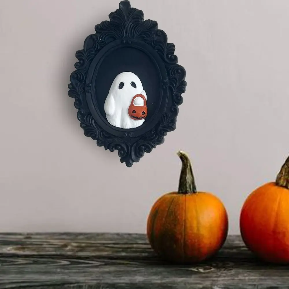 Resin Halloween Gothic Statue Halloween Themed Wall Mounted Ghost Wall Hanging Ornament Sculpture Model