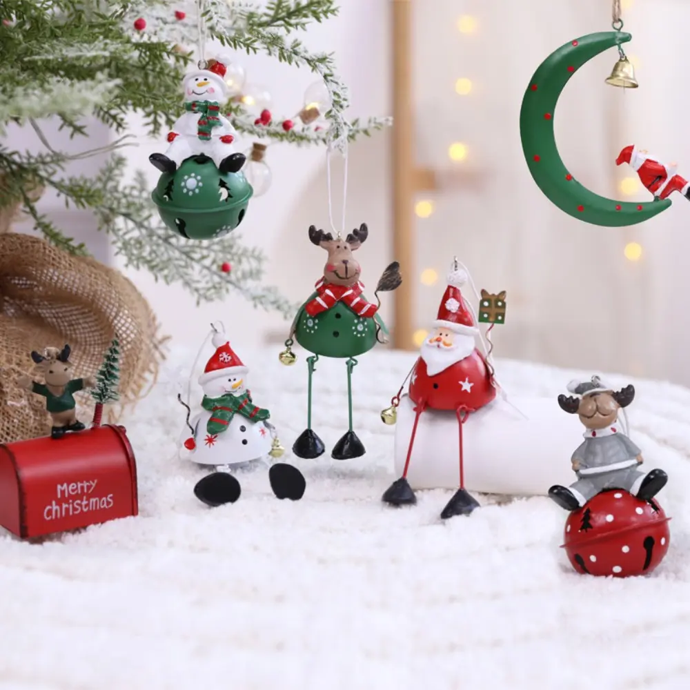Home Hangings Ornaments Iron Christmas Santa Claus Bell Painted Vintage Car Pendant Xmas Tree Decorations Gift