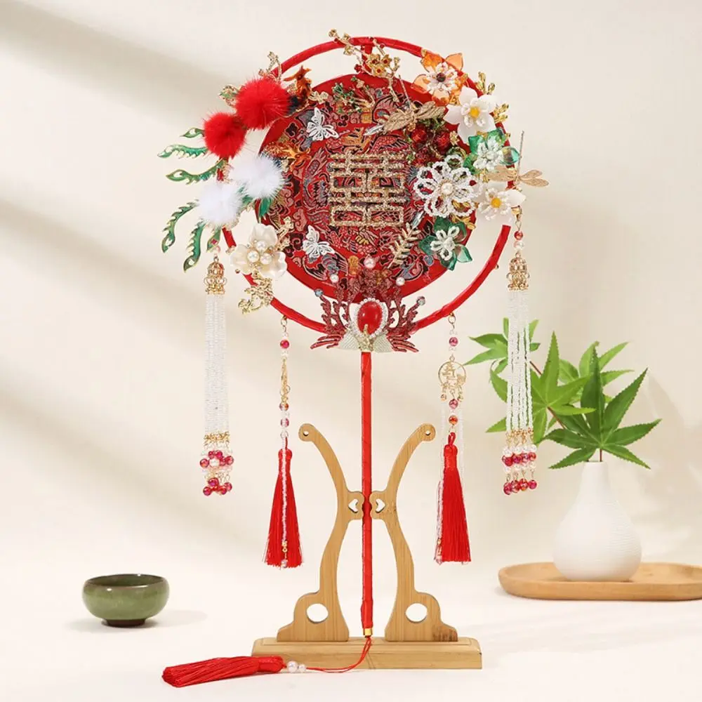 Antique Style Bride Group Fan Long Handle Handmade Bride Hand Held Fan with Tassel Flower Desig Xiuhe Fan for Dance Performance