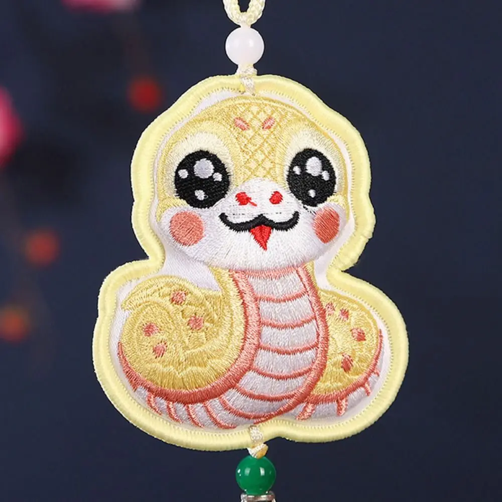 Chinese Style Snake Wind Chimes Embroidery Traditional Snake Fragrant Bag Handmade with Tassels Snake Car Pendant New Year Gift