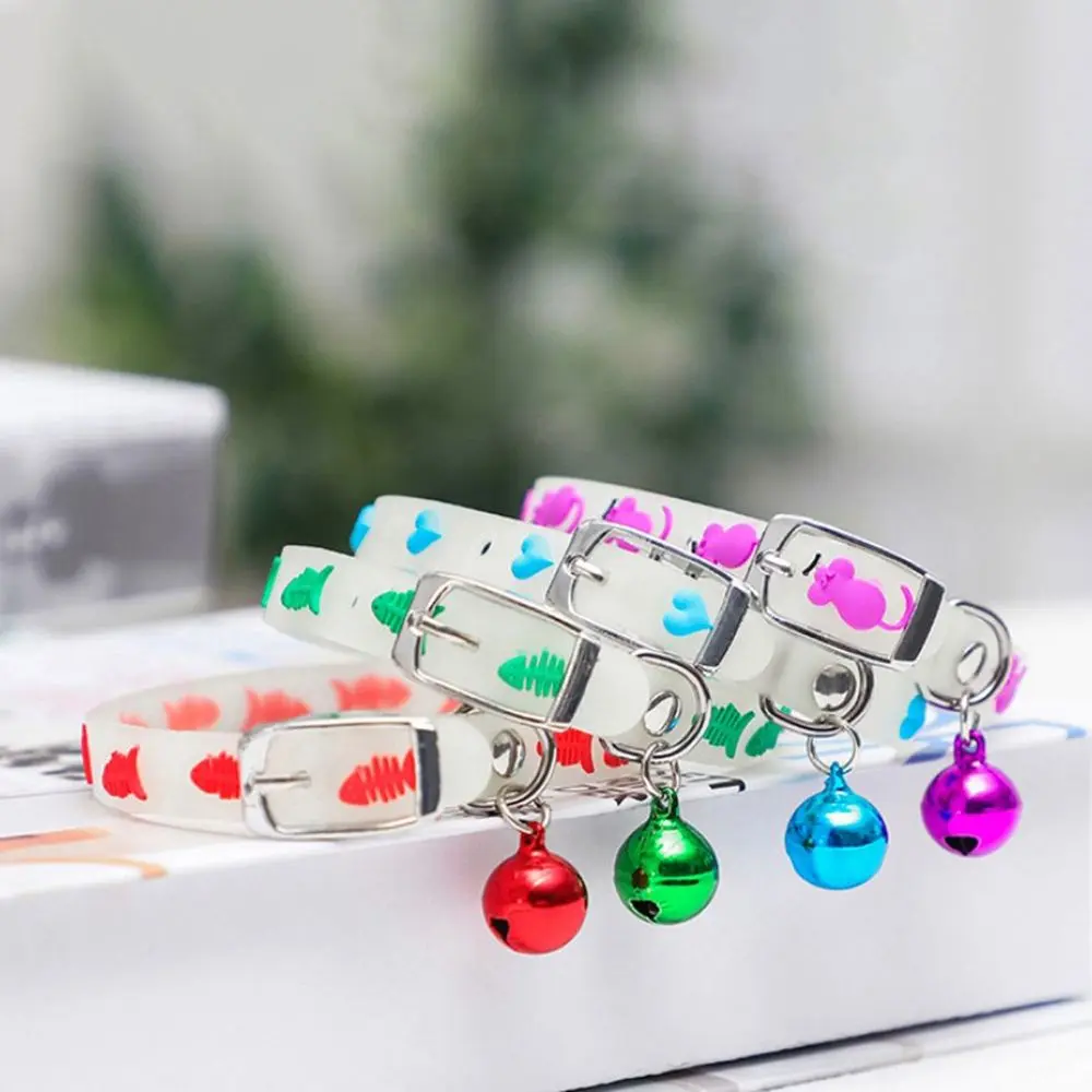 Silicone Easy Wear with Bells For Puppy Kitten Necklace Pet Supplies Pet Glowing Collar Dog Accessories Cat Luminous Collar