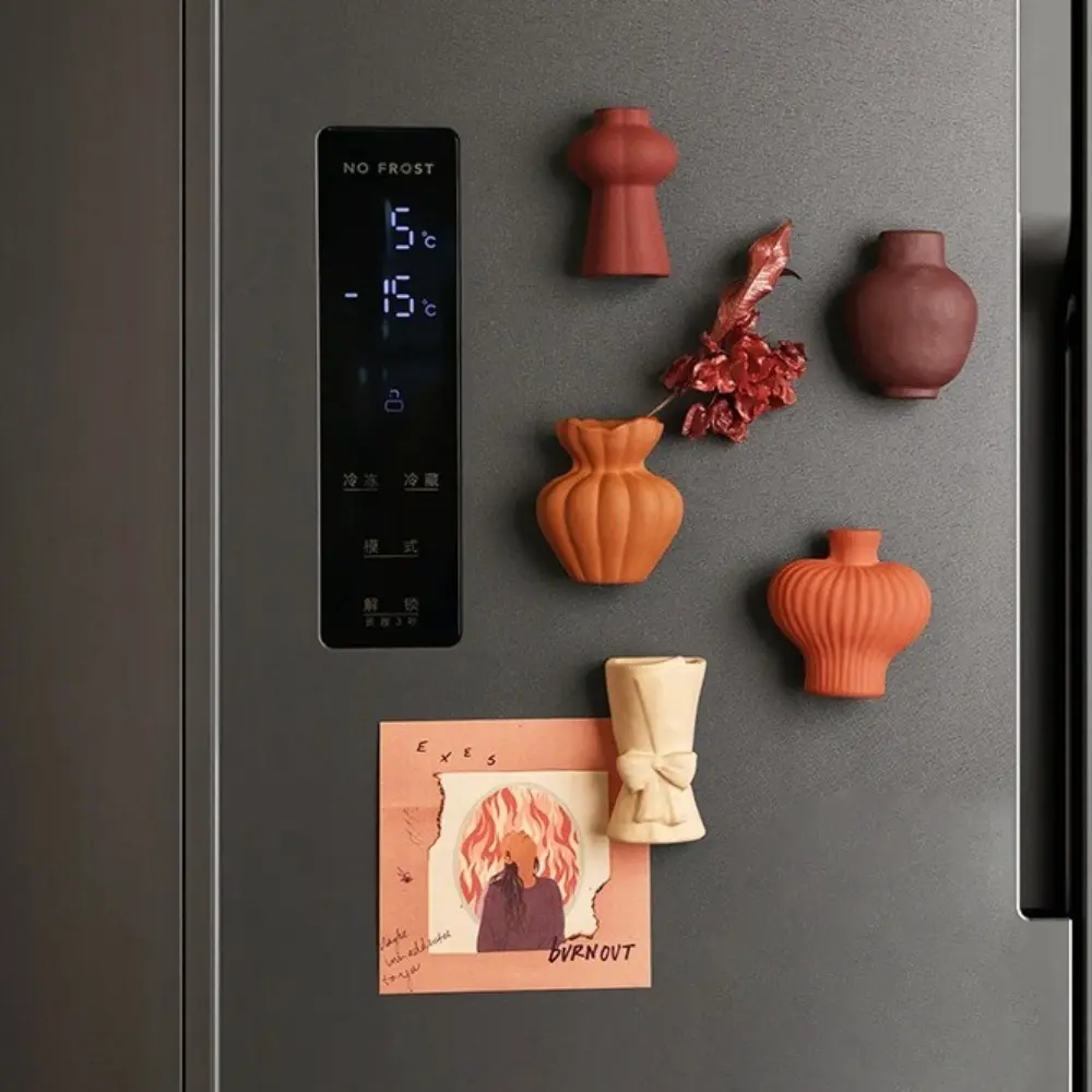 Ceramic Vases Refrigerator Stickers Stylish Exquisite Refrigerator Sticker Mini Decorative Simulation Flower Vase