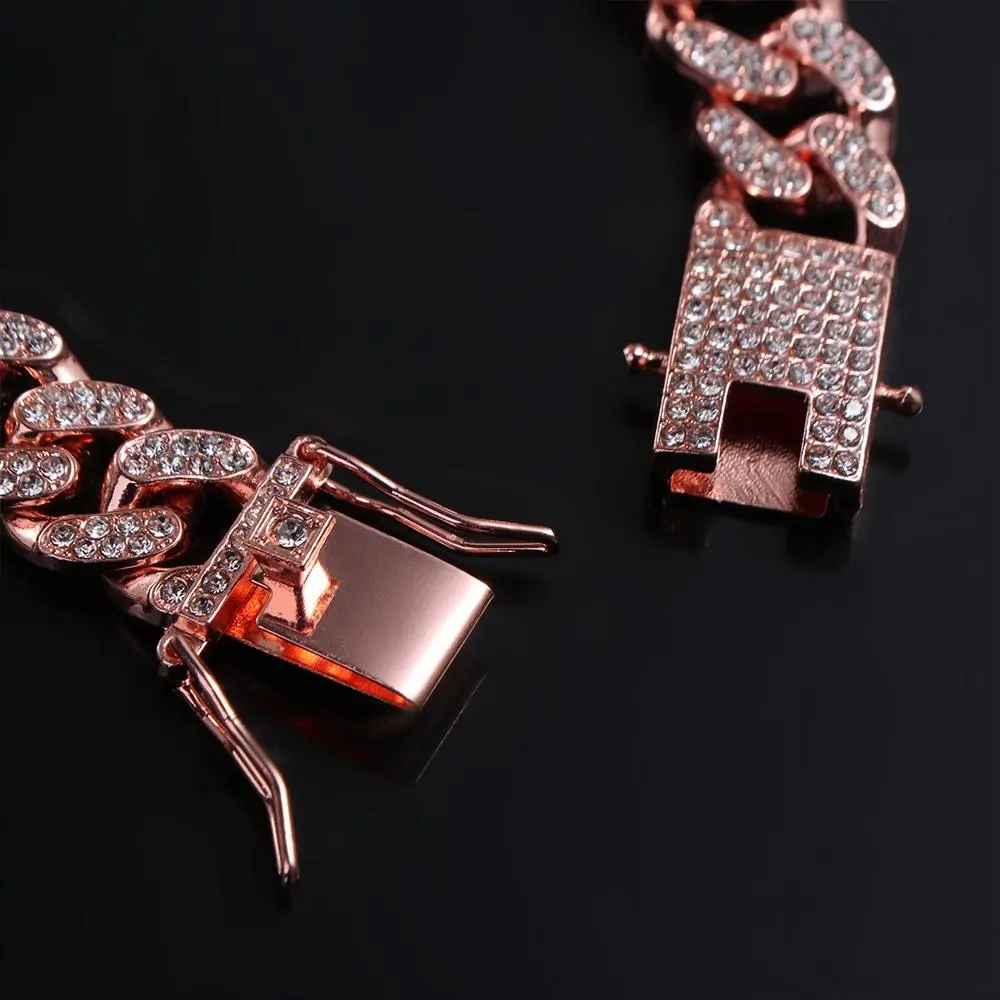Rhinestone Fashion Fighting Necklace Metal Dog Accessories Pet Supplies Necklace Dog Jewelry Collar Pet Chain