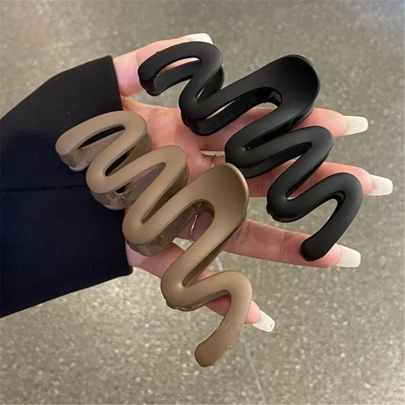 652F Unique Wide Large Hair Claw Clip Ponytail Claw Wide Hair Holder Barrettes Hair Adornment Hair Ornaments