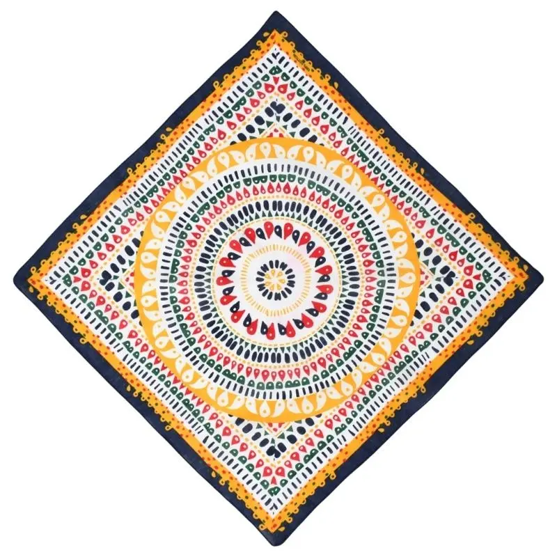 652F Stylish Print Handkerchief Vintage Paisleys Bandanas Fashionable Headscarf for Travel and Everyday Use