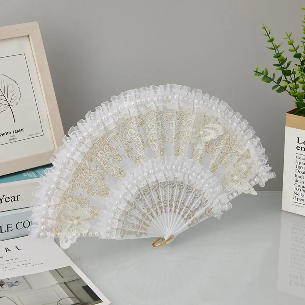 White Lolita Lace Hand Fan Handheld Plastic Handle Lace Folding Fan Retro Court Style with Pearl Bride Hand Fan Cosplay