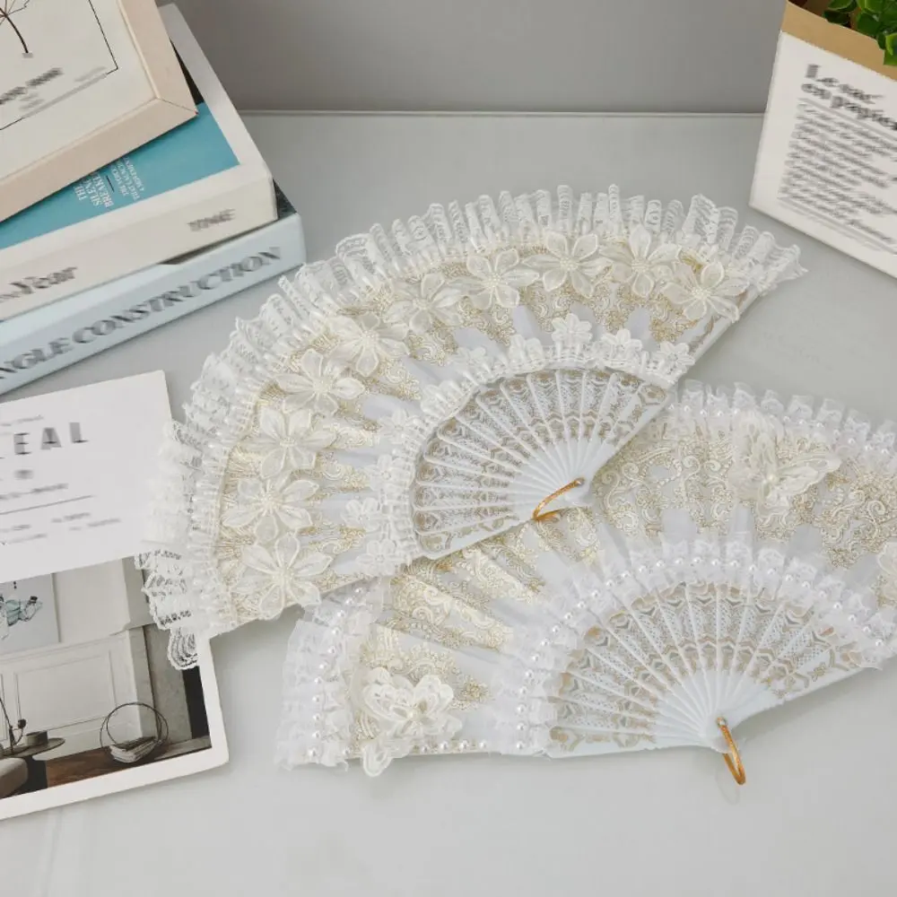 White Lolita Lace Hand Fan Handheld Plastic Handle Lace Folding Fan Retro Court Style with Pearl Bride Hand Fan Cosplay