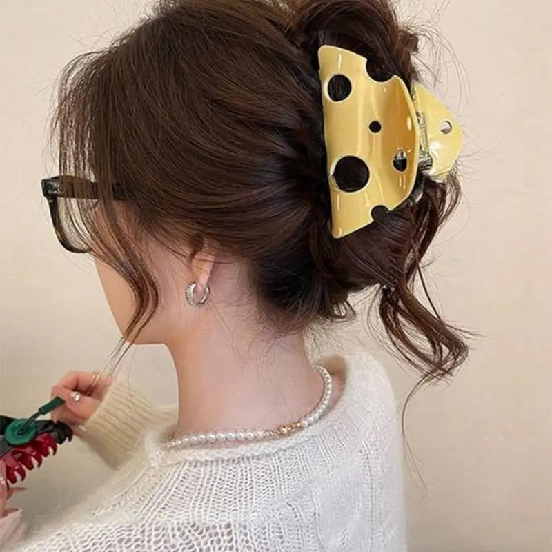 652F Korean Large Hair Clip Claw Strong Grip Barrettes Trendy Hair Accesories for Gym Workouts and Casual Outings