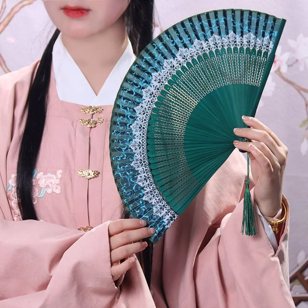 Ancient Folding Folding Fan Change Color Silk Cloth Dance Fan With Tassel Bamboo Dance