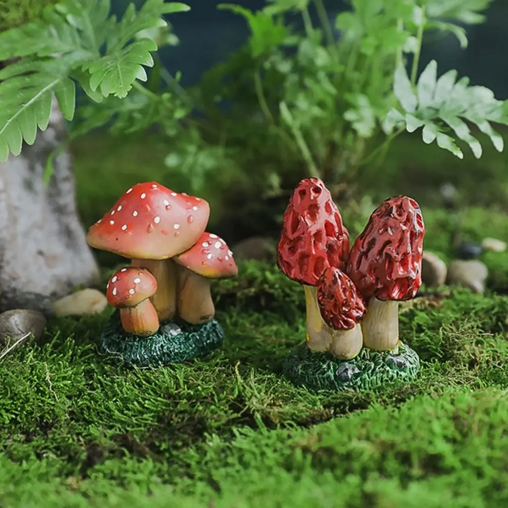 Miniature Figurines Resin Simulation Mushroom DIY Mini Mushroom Statue Cute Creative Mushroom Ornaments Garden