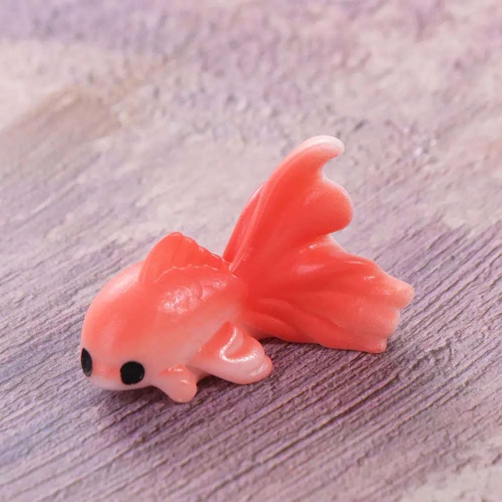 Decorative Gold Fish Micro Landscape Cartoon Resin Mini Colorful Fish Simulation Gold Fish Figurine Fairy Garden