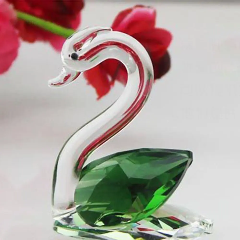 Wedding Party Giveaways Crafts Crystal Swan Creative Gift Little Swan Ornament Elegant Glass Home Decoration Swan Statue Desktop