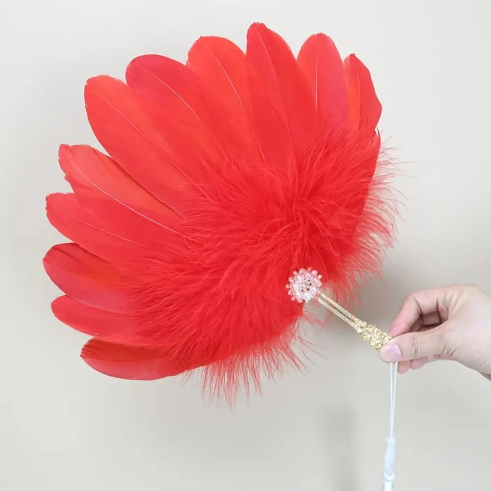 Exquisite Pearl Feather Fan Handmade Creative Peacock Feather Fan with Tassel Pendant Costume Dancing Show Decorative Craft Fan
