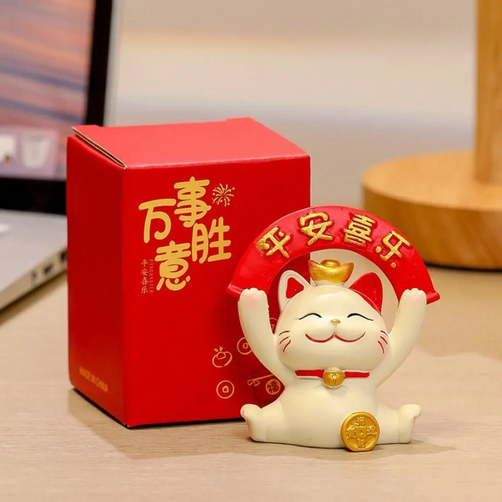 Resin Lucky Cat Figurines Chinese Style Exquisite Maneki Neko Miniature Figure Cartoon Realistic New Years Decor