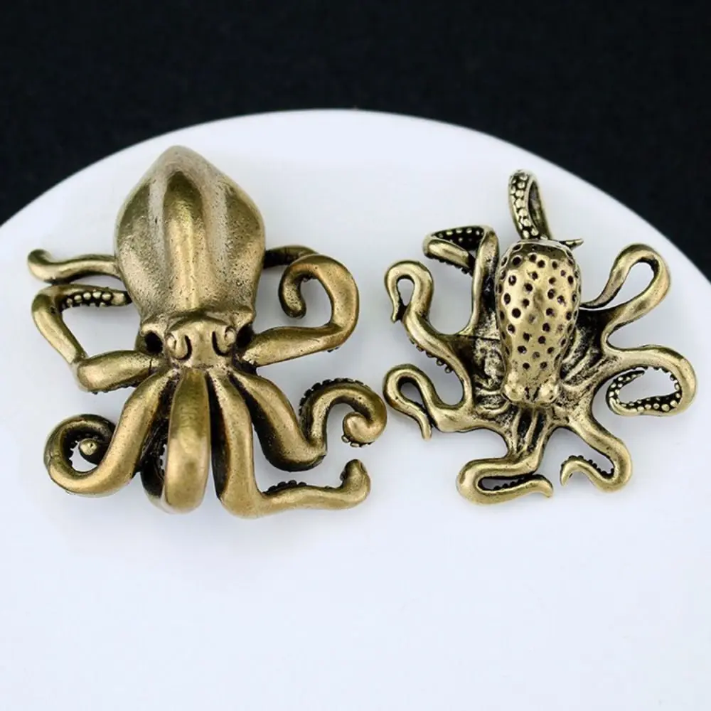 Means Wealth Brass Octopus Sculpture Creative Innovative Animal Figurines Simulated Exquisite Octopus Model Ornament Tea Lovers