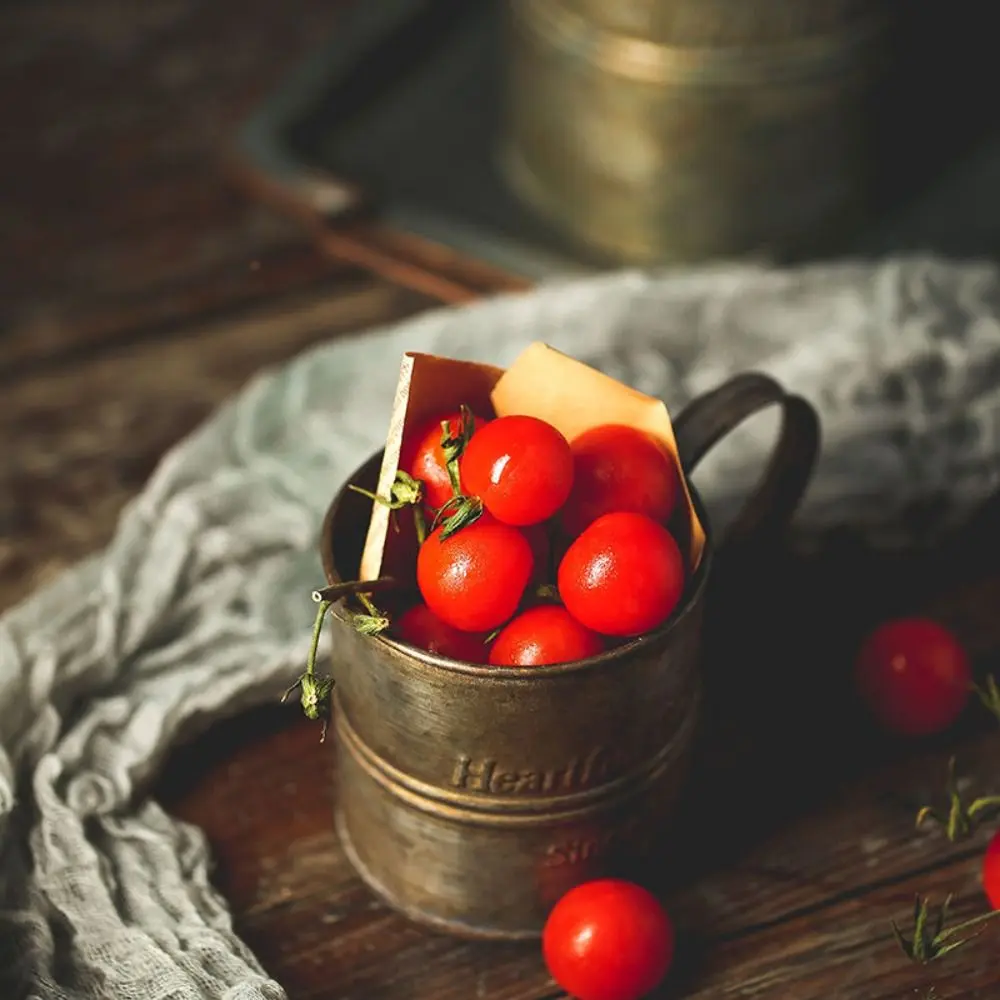 English Printing Photography Props Rural Photography Storage Container For Photography Iron Flower Bucket Cup Drinkware Vase