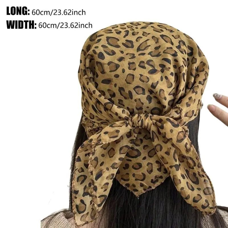 652F Stylish Leopard Pattern Headscarf for Women Fashionable and Comfortable Polyester Fabric Neck Scarf Shawl Wraps