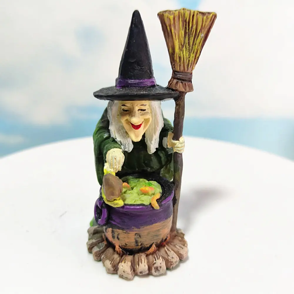 Durable Resin Halloween Wizard Statue Hand Painted Mini Witch Figurines Long Lasted Color Desktop Ornaments Kids Gift