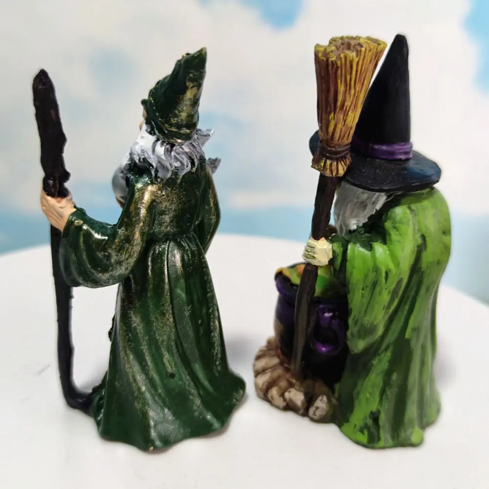 Durable Resin Halloween Wizard Statue Hand Painted Mini Witch Figurines Long Lasted Color Desktop Ornaments Kids Gift