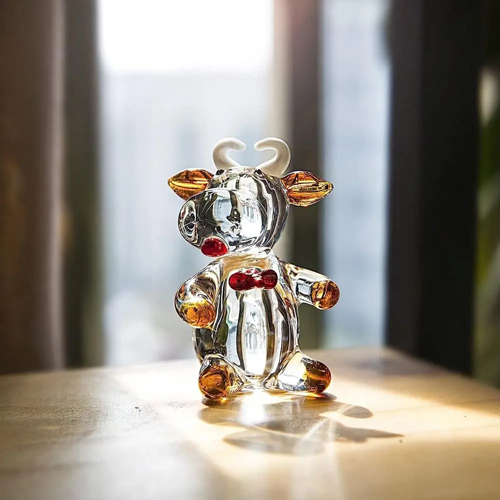 Creative Hand Blown Crystal Cow Ornament Cartoon Small Glass Cow Miniature Cute Animal Figurine New Year