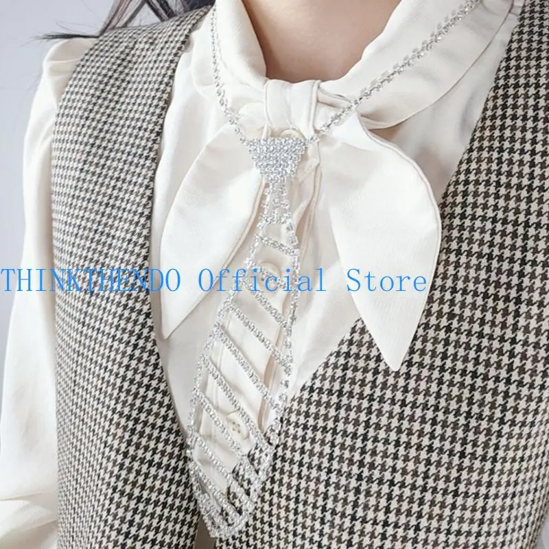 652F Glittering Rhinestones Neck Tie Women Rhinestones Necktie Necklace Dancing Costumes Jewelry Accessories for Women