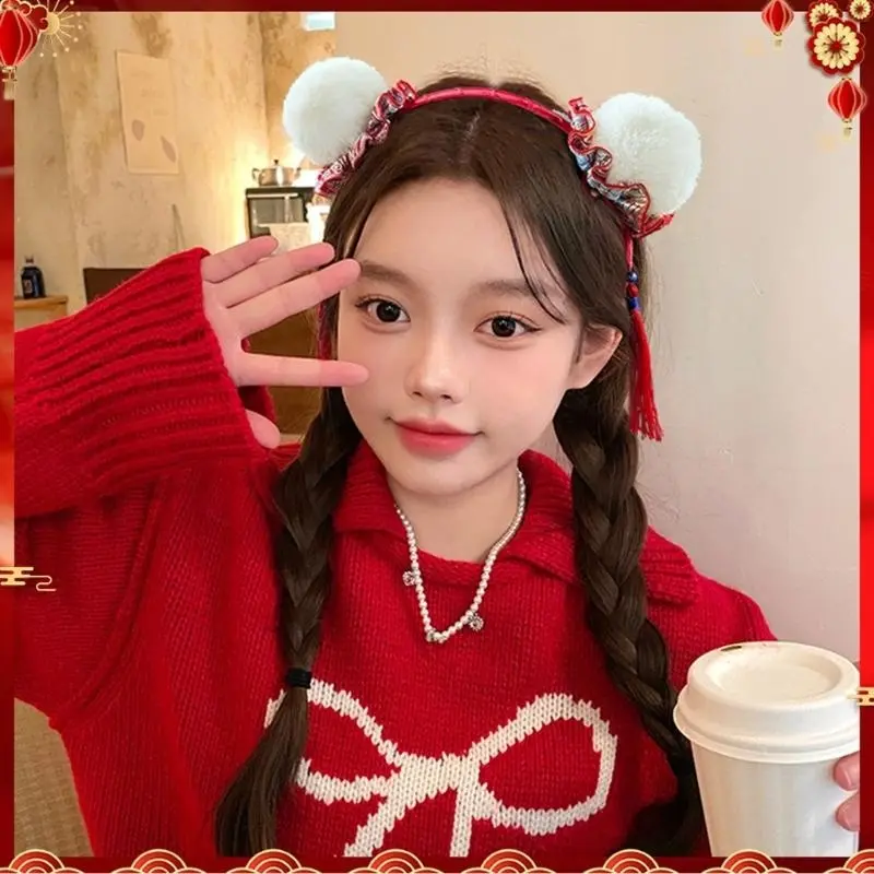 652F Furry Plush Buns Headband for Year of Snake Celebration Comfortable Tassels Hairhoop for Spring Festival Gathering