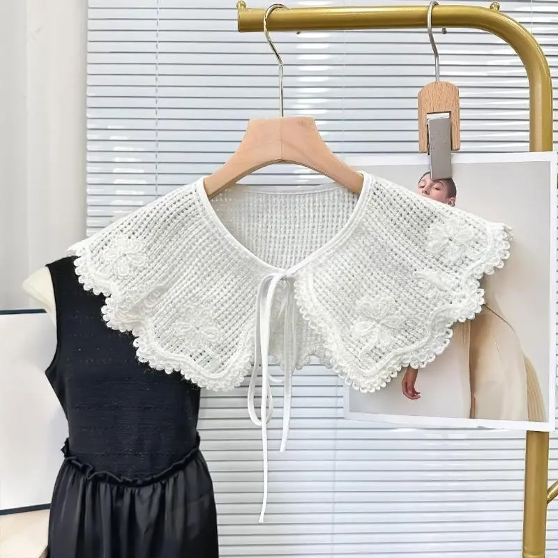 652F Women Hollowed Crochet Knit Flower Faux Collar Shawl Mini Capelet Woolen Scarf for Collarless Shirt and Sweater Dress