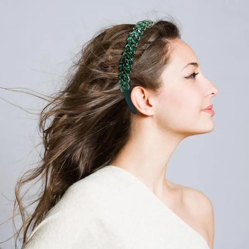 652F Elegant Baroque Styles Rhinestones Hairband for Formal Event and Special Occasion with Glittering Crystals Studded