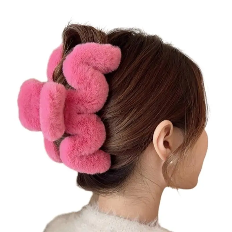 39BB Wavelike Plush Hair Clip Hair Claw Clips Hair Banana Barrettes Non-Slip Jaw Clip Girls Grab Hair Claw for Women