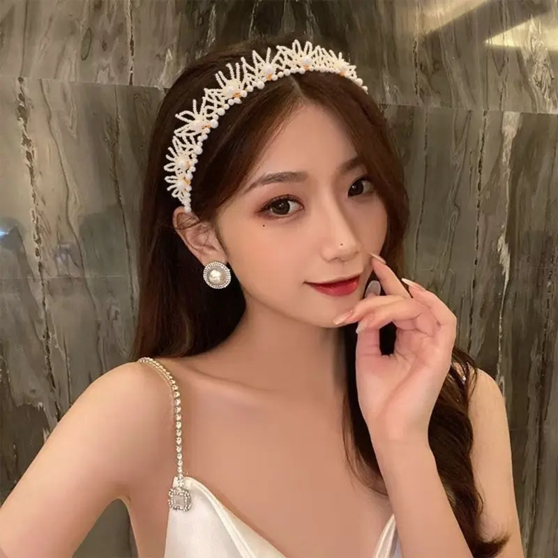 652F Baroque Metal Hairband With Faux Pearls Embellishment Fashion Headbands Hair Accessory For Prom Event Hairstyles