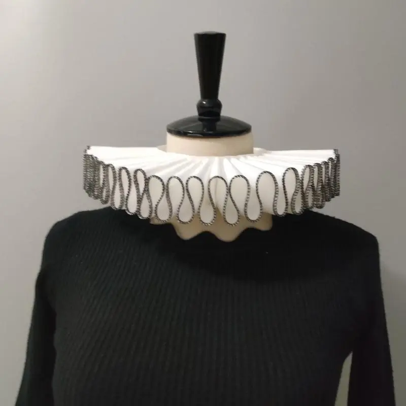 652F Medieval Victorian Ruffled False Collar with Black Trim for Adults Halloween Party Wear Renaissances Cosplay Neck Ruff