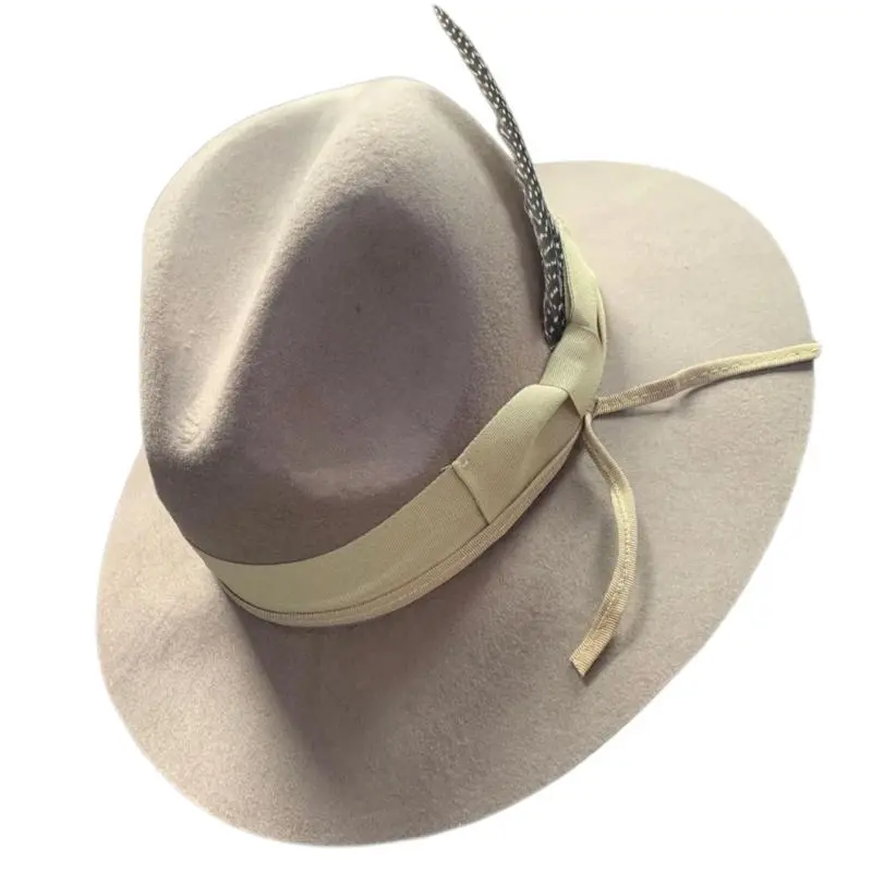 652F Unisex Wool Western Hat Fashionable Jazzy Hat Wide Brims Feathered Fedoras Hat for Outdoor Adventures and Music Festival