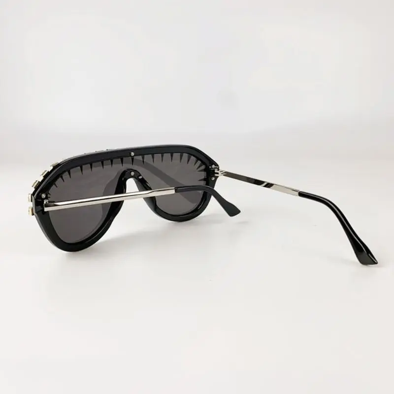 39BB Rhinestones Frame Sunglasses with Rivet Studded For Women Men Evening Parties