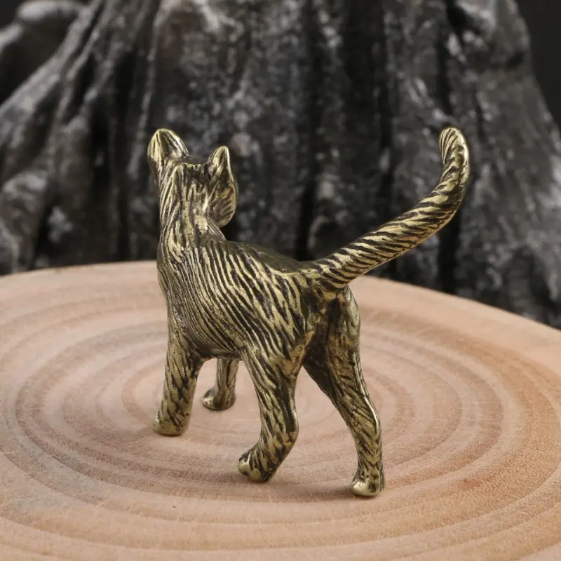 Creative Retro Brass Little Pet Cat Statue Interesting Mini Long-Tailed Cat Tabletop Ornament Miniature Home Decor Crafts Gift